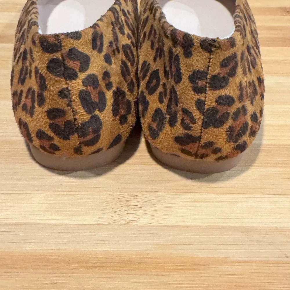 Leopard Print Women's Ballet Flats - Brown/Tan Size 7.5 (38)